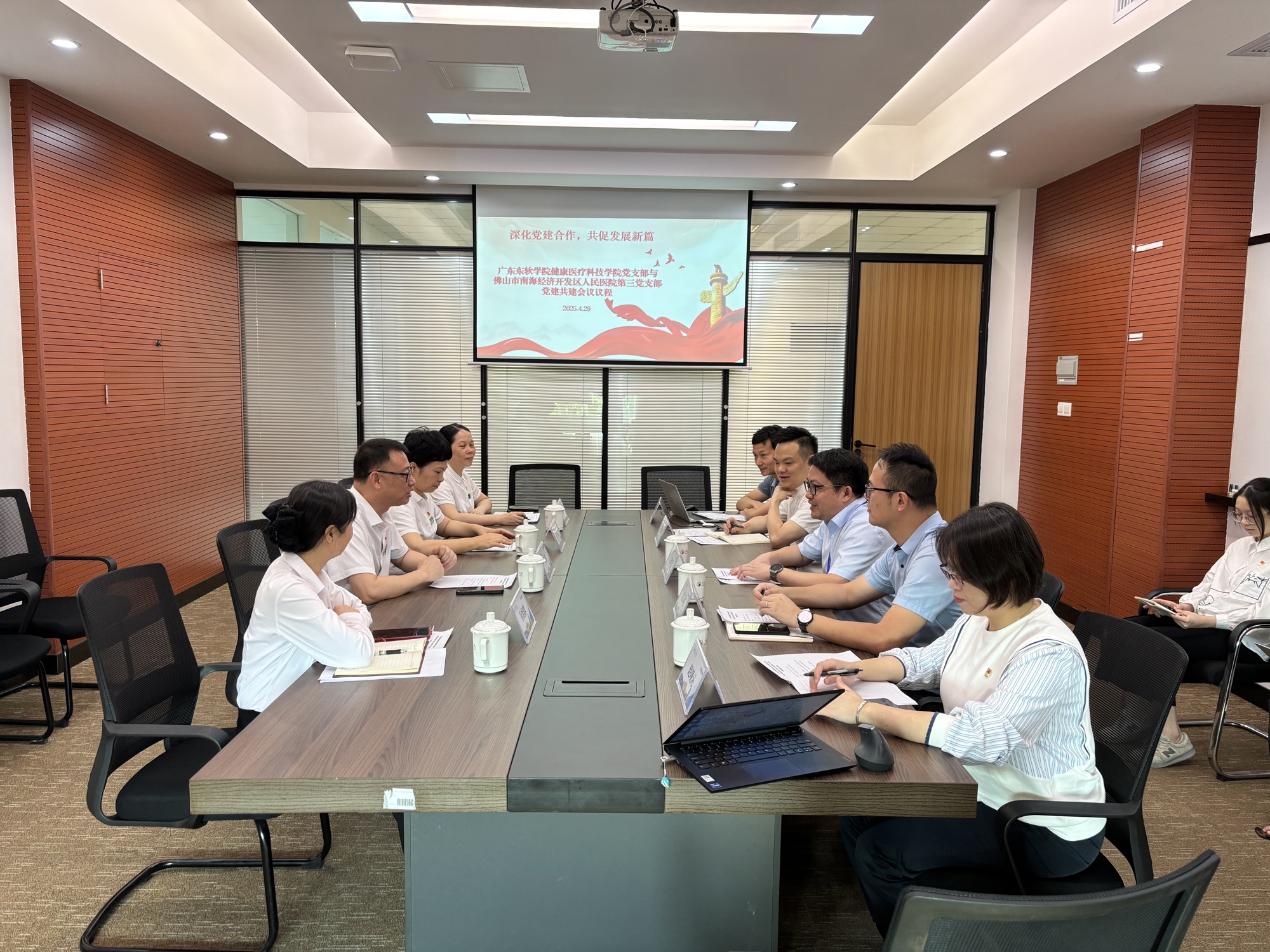 a6f710937a1b41cdaa098533d07c046d.jpg a6f710937a1b41cdaa098533d07c046d.jpg