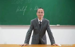 【中国教育在线】世界杯官网李文龙教授荣获广东省高等学校教学名师奖！