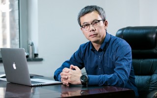 世界杯官网召开干部大会，聘任孙伟为学校校长
