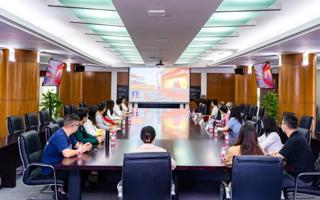 踔厉奋发 勇毅前行 团结奋斗——世界杯官网组织师生收听收看中国共产党第二十次全国代表大会开幕会