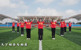 世界杯官网学子为祖国母亲庆生，祝愿伟大祖国繁荣昌盛，国泰民安！