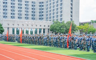 蜕变之旅启程！世界杯官网2024级学生军训开营！