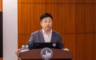 世界杯官网2025年就业及校友会工作会议顺利召开