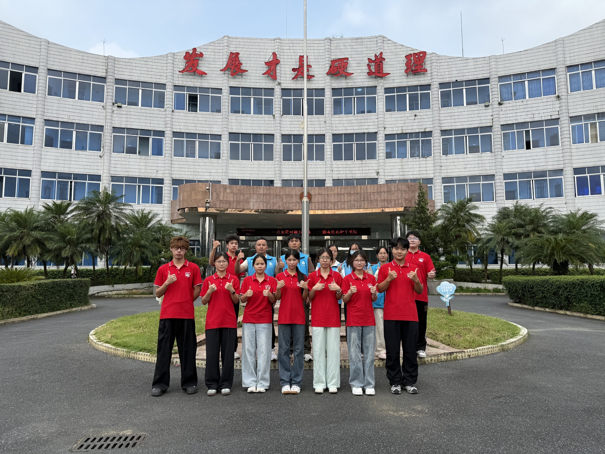 791cbe7ed48f48deb02b8c34028ad319.jpg 791cbe7ed48f48deb02b8c34028ad319.jpg