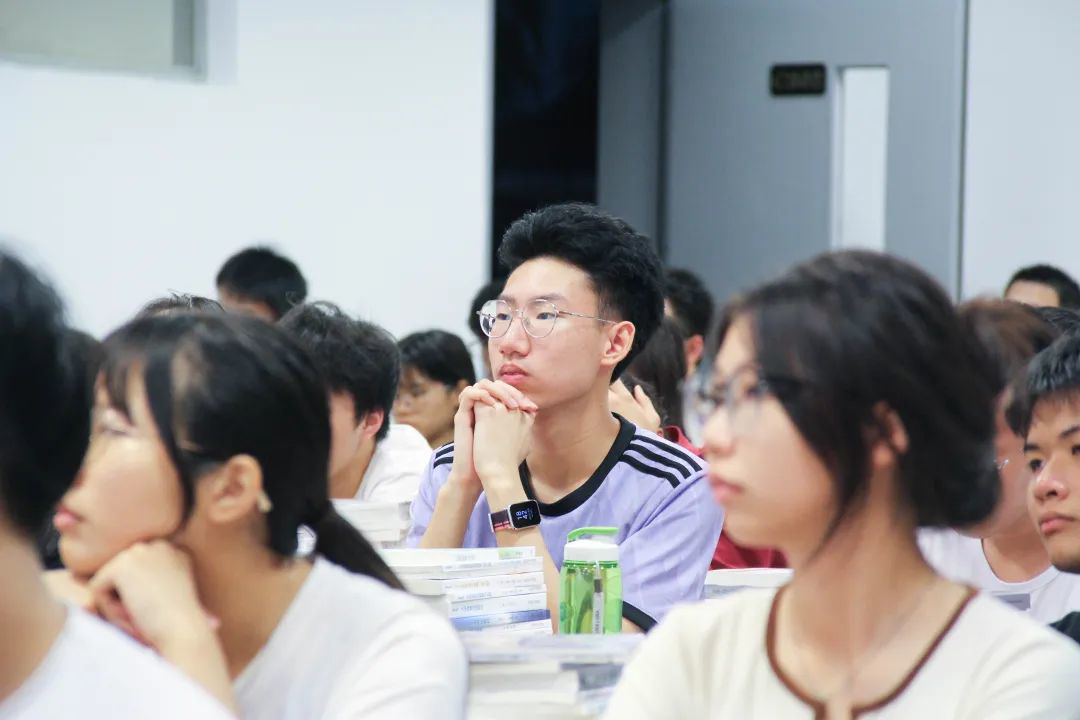 b6302db49864432bb3e92aa10bc00e65.jpeg b6302db49864432bb3e92aa10bc00e65.jpeg