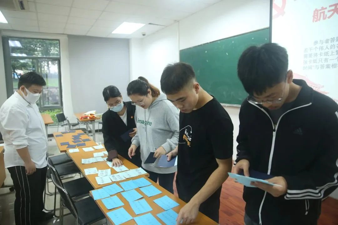d4d406a67b1d4c6b86343b684930a69e.png d4d406a67b1d4c6b86343b684930a69e.png
